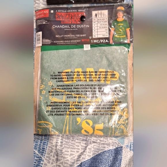 NWT Stranger things Dustin shirt - Picture 2 of 2